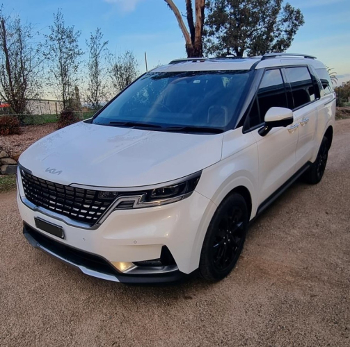 2021 Kia Carnival Platinum/Automobility