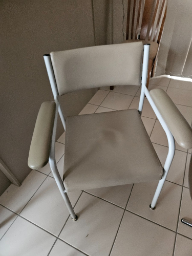 Royale Day Chair