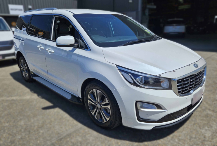 Kia Carnival SLi 2020 Wheelchair-Accessible