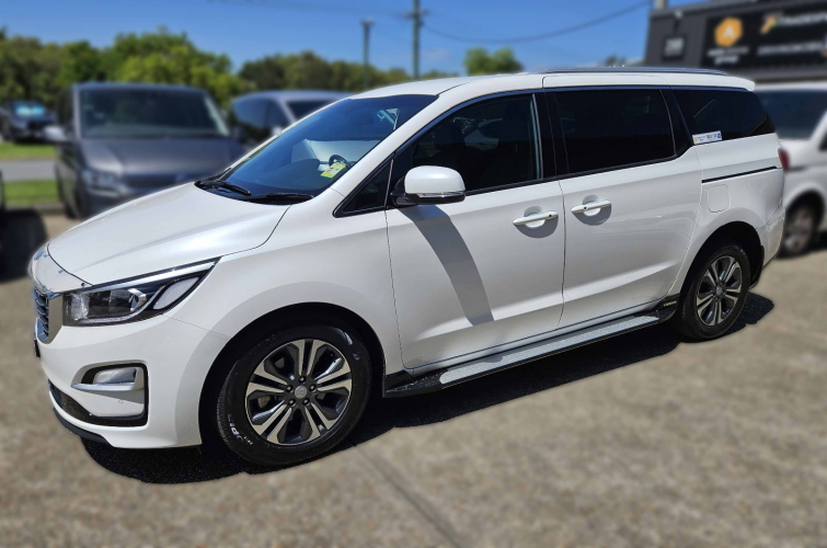 6607_kia_carnival_381cy5_2