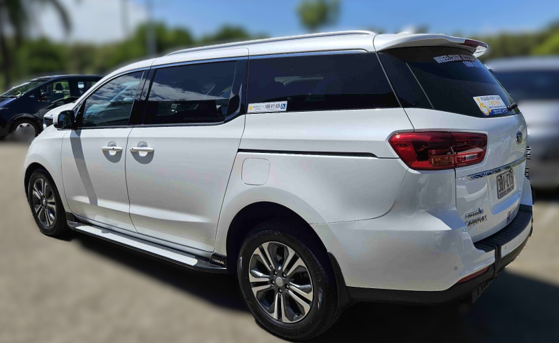 6607_kia_carnival_381cy5_3