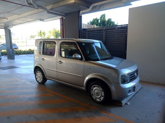 Nissan Cube