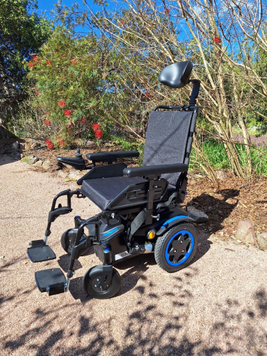 Quickie 100R Wheelchair with 1.6 Ramp
