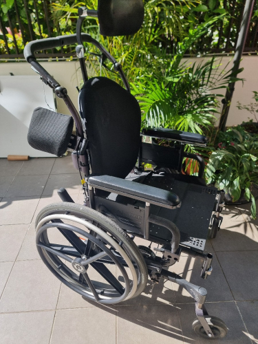 Quickie IRIS Tilt Wheelchair