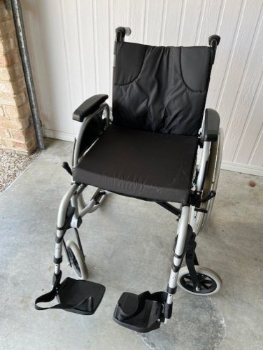6755_wheel_chair_1