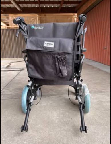 8009_wheel_chair_breezy_basix_back_and_bag