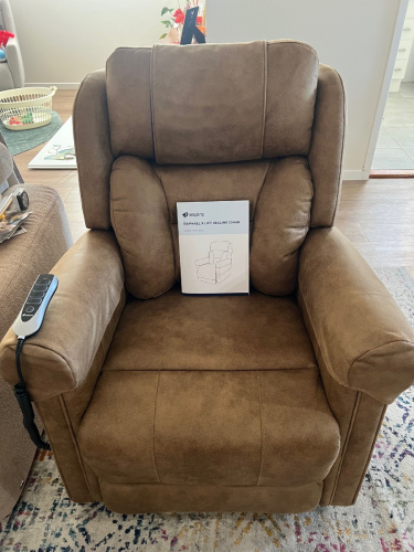 8123_lift_chair_photo_2