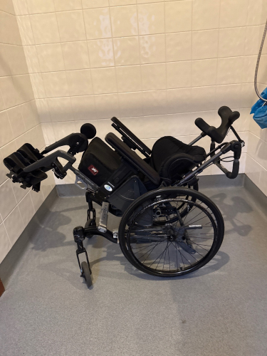 Tilt-in-Space Wheelchair with Accessories