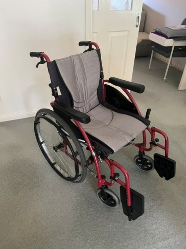 8585_wheelchair_2