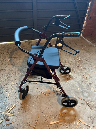 Wagner 4-Wheeled Walker