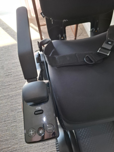8681_whill_power_wheelchair_-_2_-_20260208_154849_r1629313766