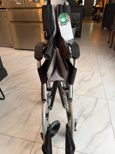 8749_img_4722_r909682869