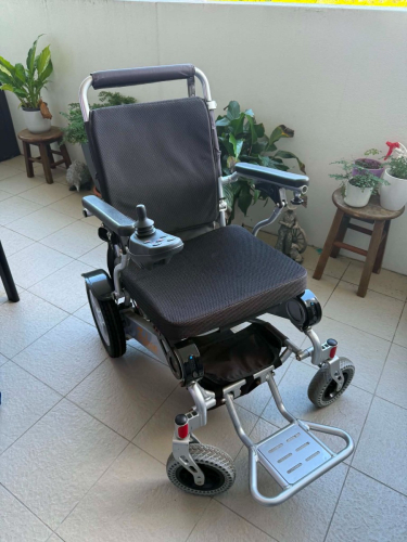GE Electric Wheelchair