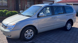 Kia Grand Carnival - Wheelchair-Accessible