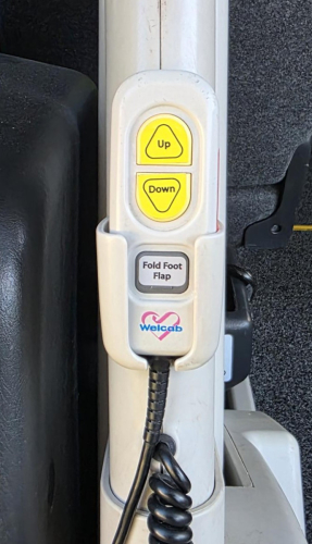 9137_toyota_welcab_863qz9_9