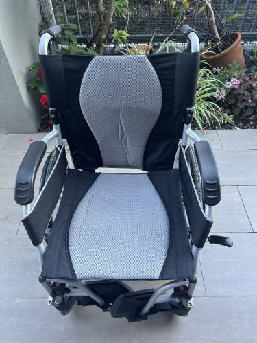 Karma Ergo Lite Wheelchair - Excellent Condition