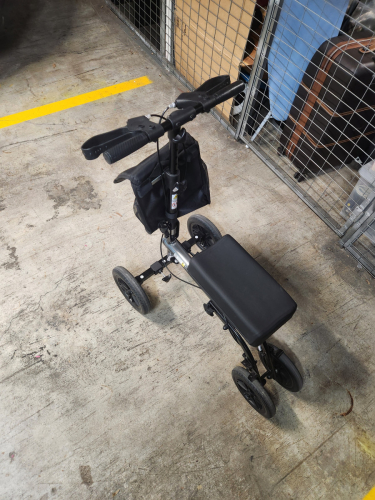 Knee Scooter - Like-New