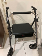 NOVA Primo 8 Heavy Duty Seat Walker