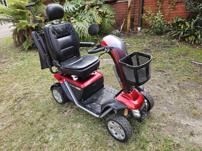 Pathrider 140 XL Scooter