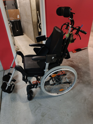 9640_rehab_chair_2