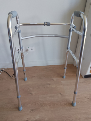 Redgum Deluxe Walking Frame - Silver