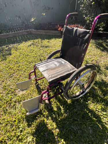 Kids wheelchair