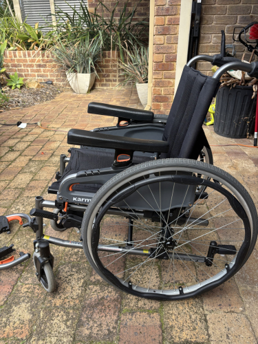 Karma Wheelchair S Ergo 100 Series